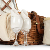 Red Hamper Deluxe Fully Fitted Traditional Wicker Picnic Basket