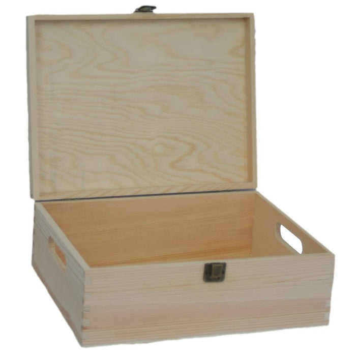 The Willow Basket 30cm Wooden Bottle Carrier Box